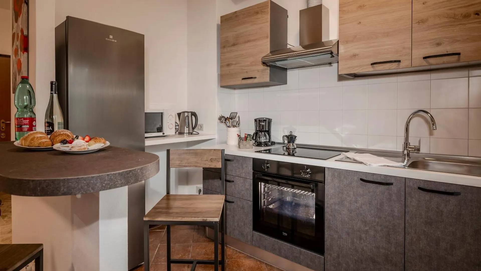 I Papaveri - City Center Flat - Leonardo Accademy - Mxp - Lakes Sesto Calende